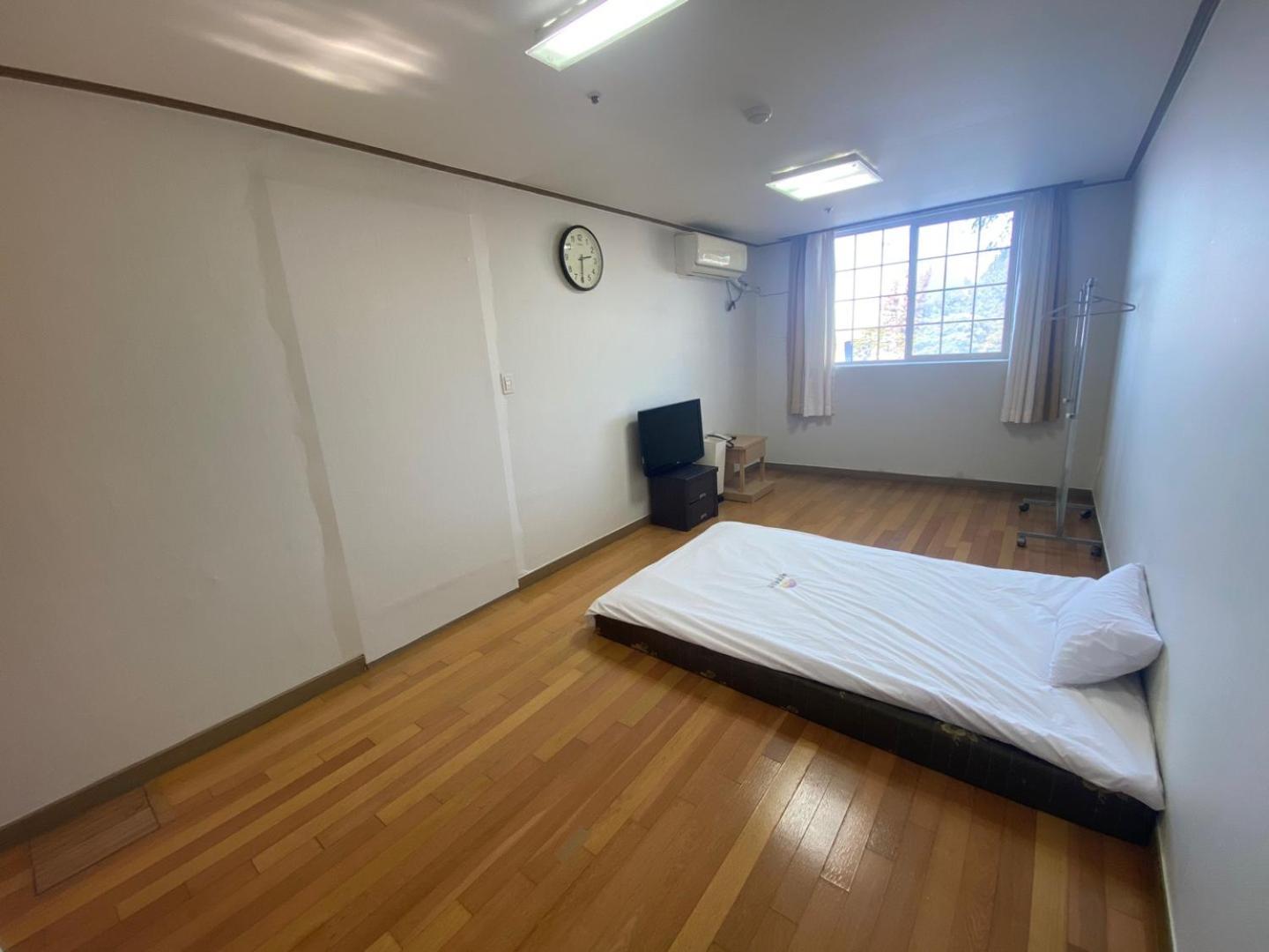 อาร์บอน รีสอร์ต Hotel เมืองเชจู ภายนอก รูปภาพ