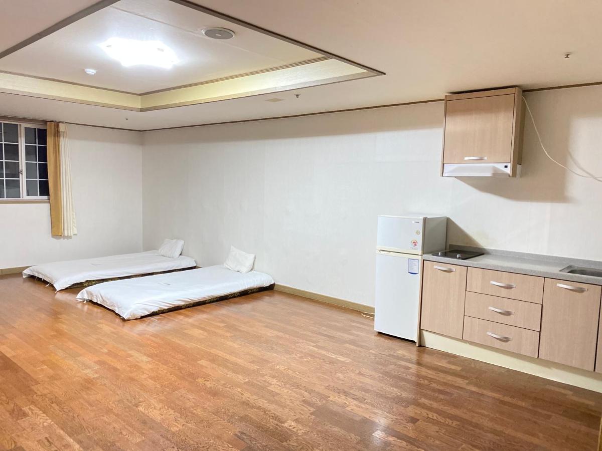 อาร์บอน รีสอร์ต Hotel เมืองเชจู ภายนอก รูปภาพ