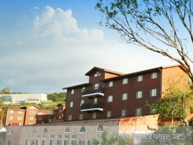 อาร์บอน รีสอร์ต Hotel เมืองเชจู ภายนอก รูปภาพ