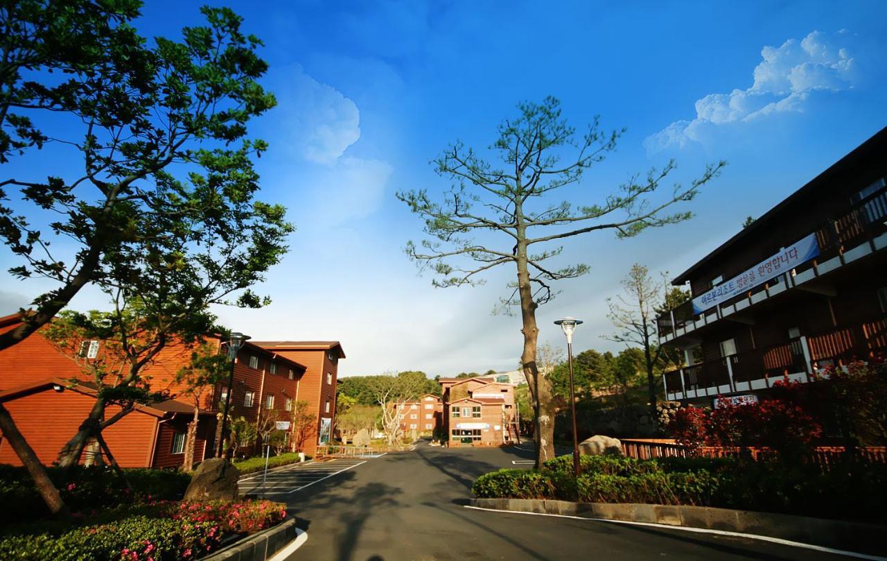 อาร์บอน รีสอร์ต Hotel เมืองเชจู ภายนอก รูปภาพ